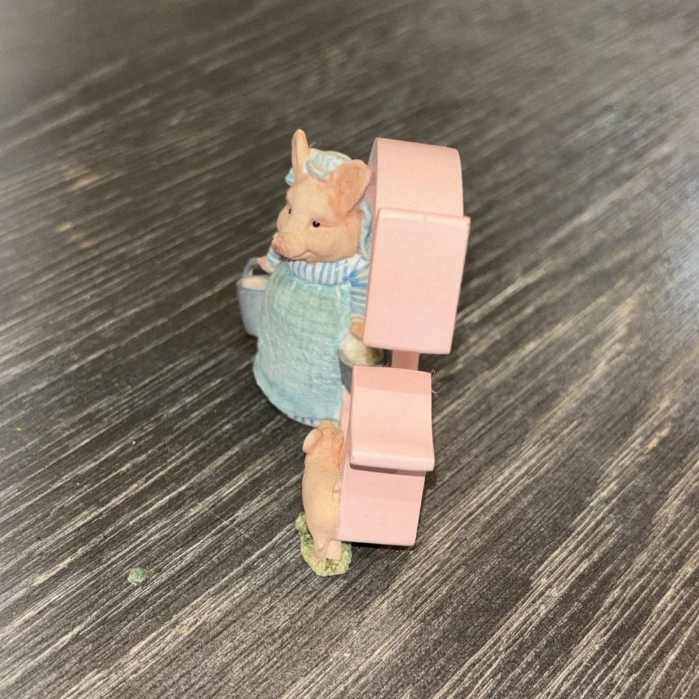 Peter Rabbit Alphabet Figurine Enesco 2005 Letter‎ G Aunt Pettitoes A4999